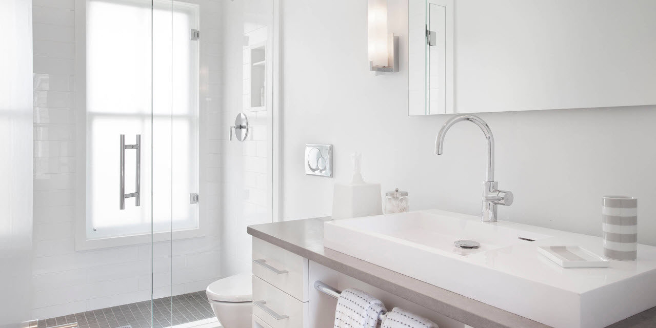 http://ultimateremodel.net/wp-content/uploads/2018/04/renovate-a-walk-in-shower-1279x640.jpg